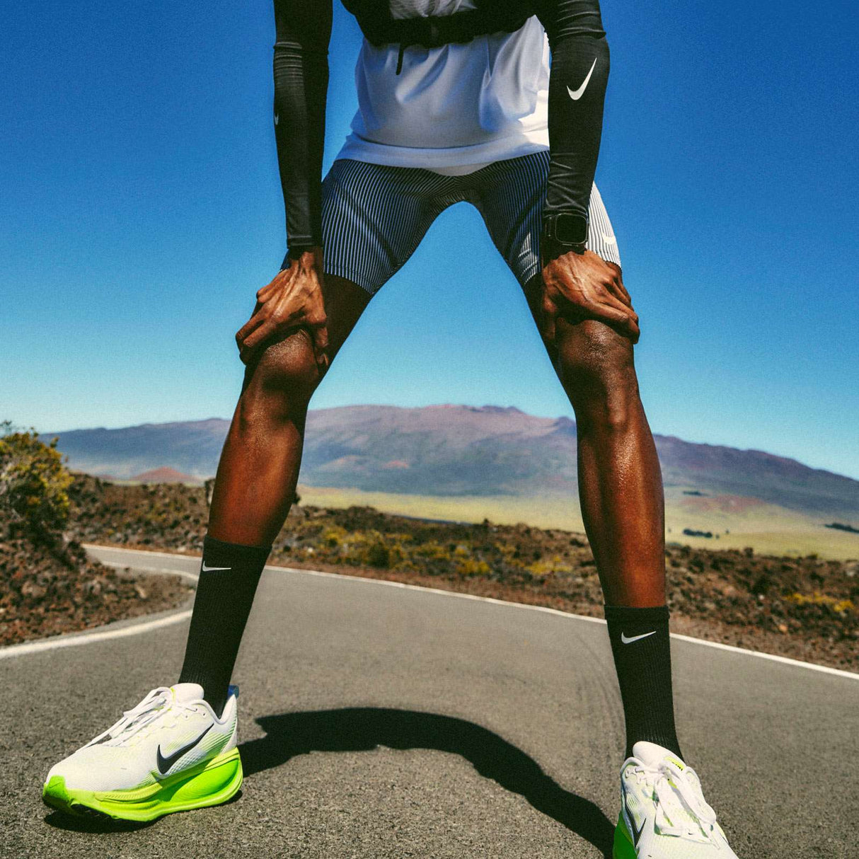 Nike Vomero 18 Mens Road Running Shoes