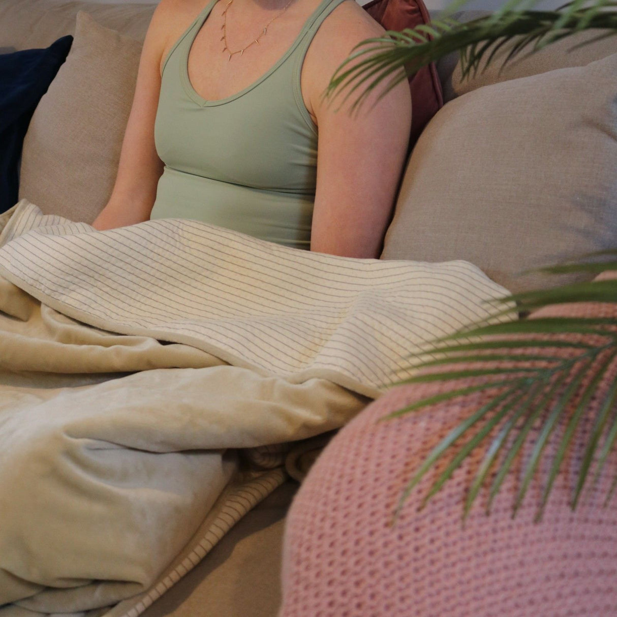 DREAM ACRES Luxury Grounding Blanket Grn