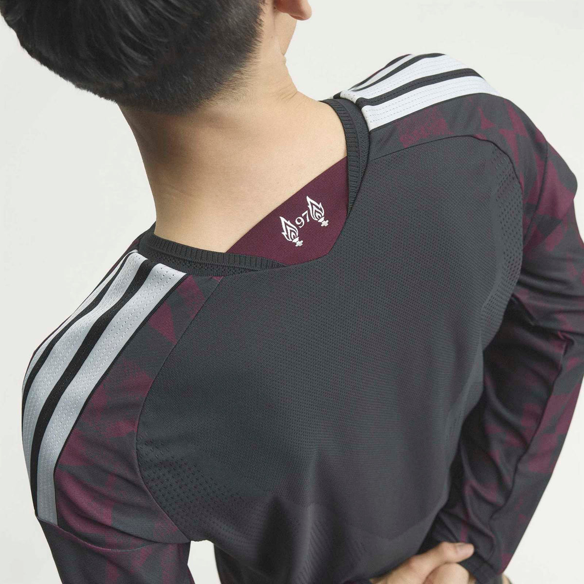 adidas Liverpool Football 2026/27 Adults Long-Sleeve Third Jersey