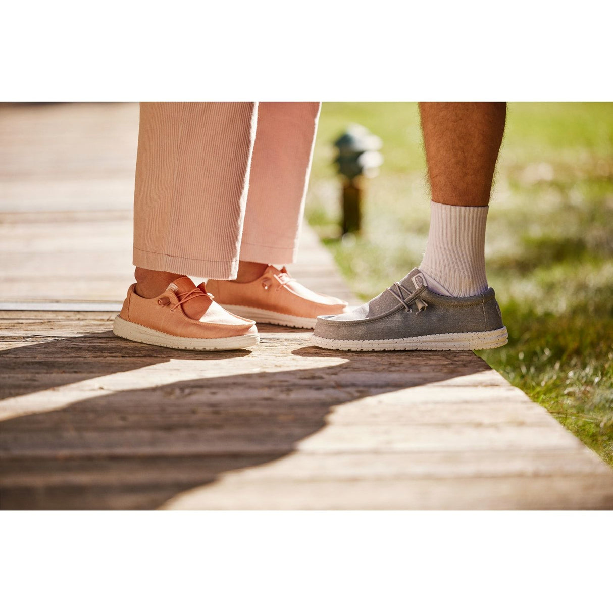 HEYDUDE Womens Wendy Canvas Shoe Pink