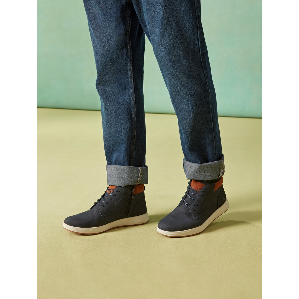 Hush Puppies Mens Bronko Chukka Boot Navy