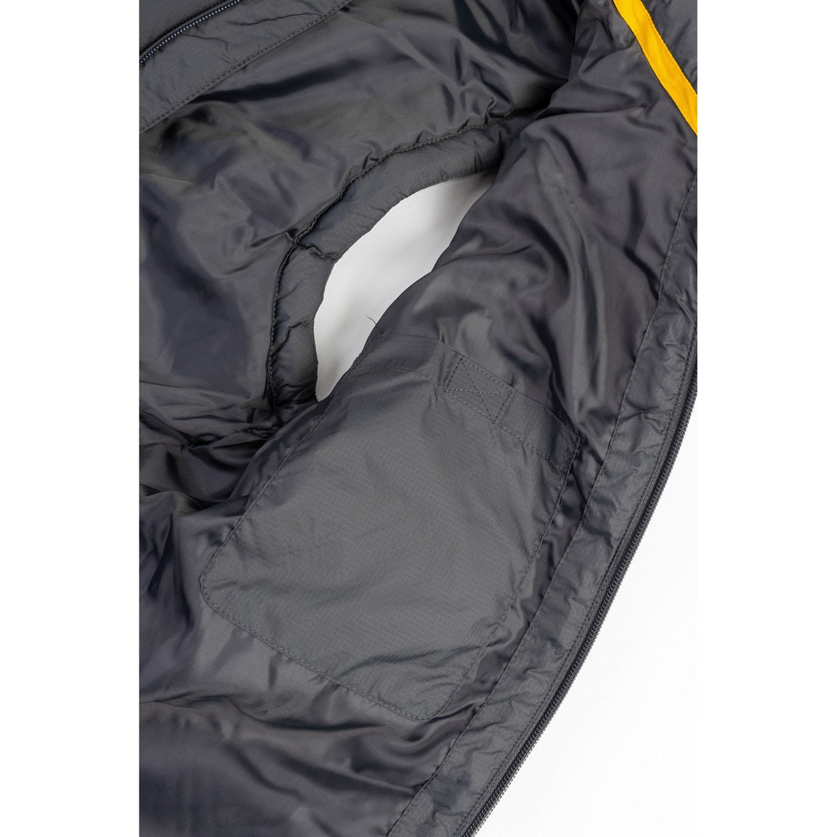 Caterpillar Mens Essentials Body Warmer Dark Shadow