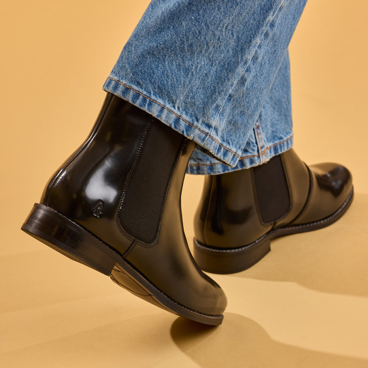 Hush Puppies Womens Colette Boot Black Hi-Shine