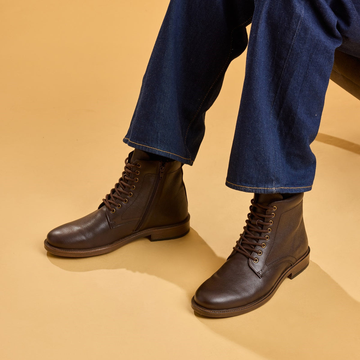 Hush Puppies Mens Irwin Boot BROWN