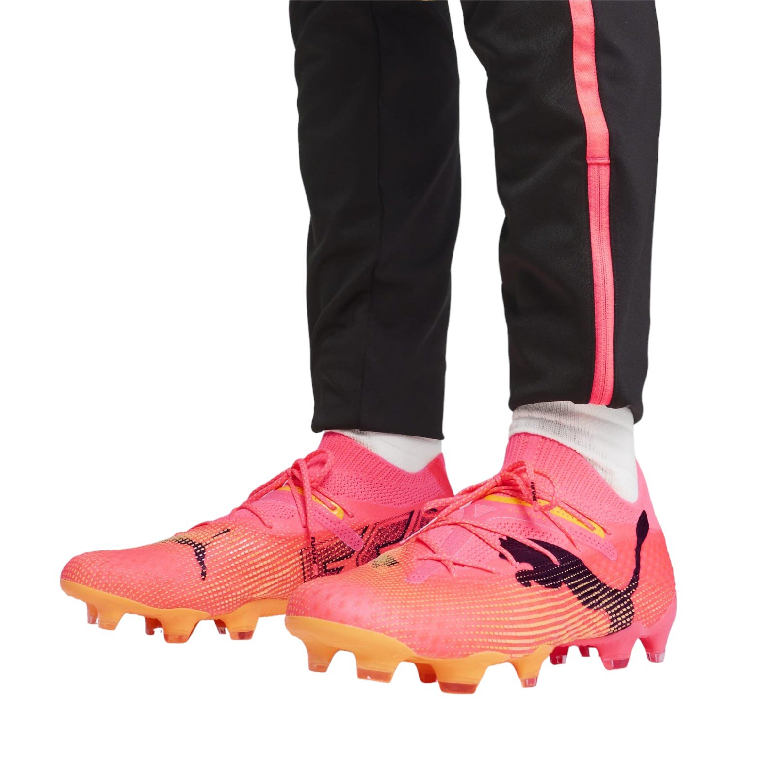 PUMA FUTURE 7 ULTIMATE WOMENS FIRM GROUND FOOTBALL BOOTS