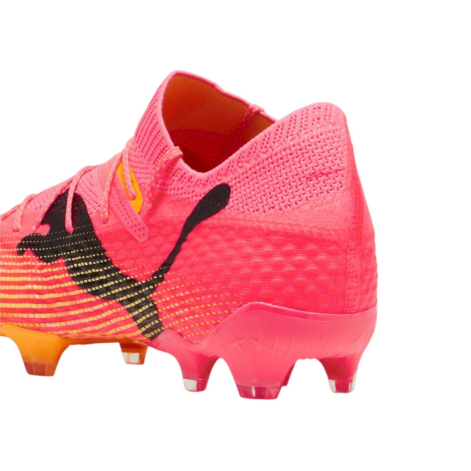 PUMA FUTURE 7 ULTIMATE WOMENS FIRM GROUND FOOTBALL BOOTS
