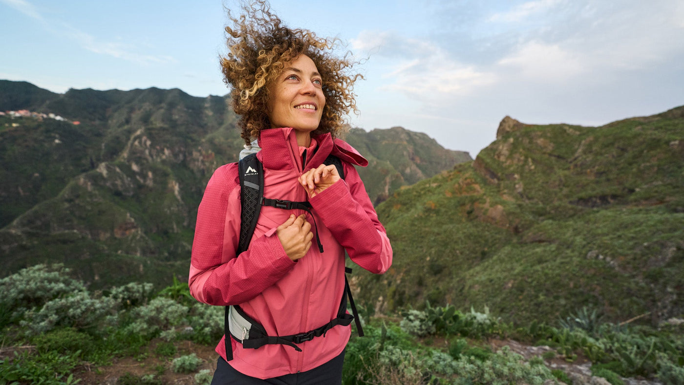 Womens Outdoor Clothing