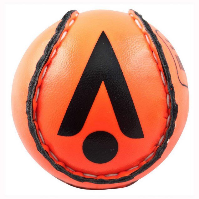 Karakal High Viz Sliothar Size 4 Orange