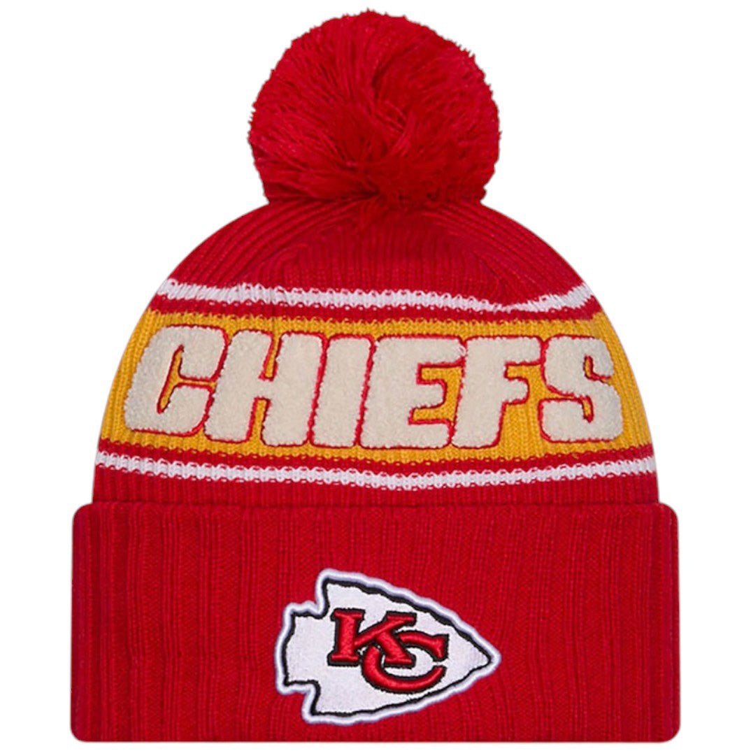 New Era Chiefs NFL Sideline 2024 Bobble Beanie Hat
