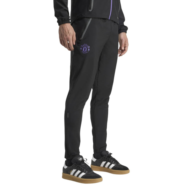 adidas Manchester United Tiro Football 2025/26 Adults Travel Pant
