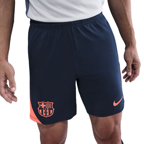 Nike FC Barcelona Strike 2025 Third
Dri-FIT Total 90 Soccer Knit Shorts