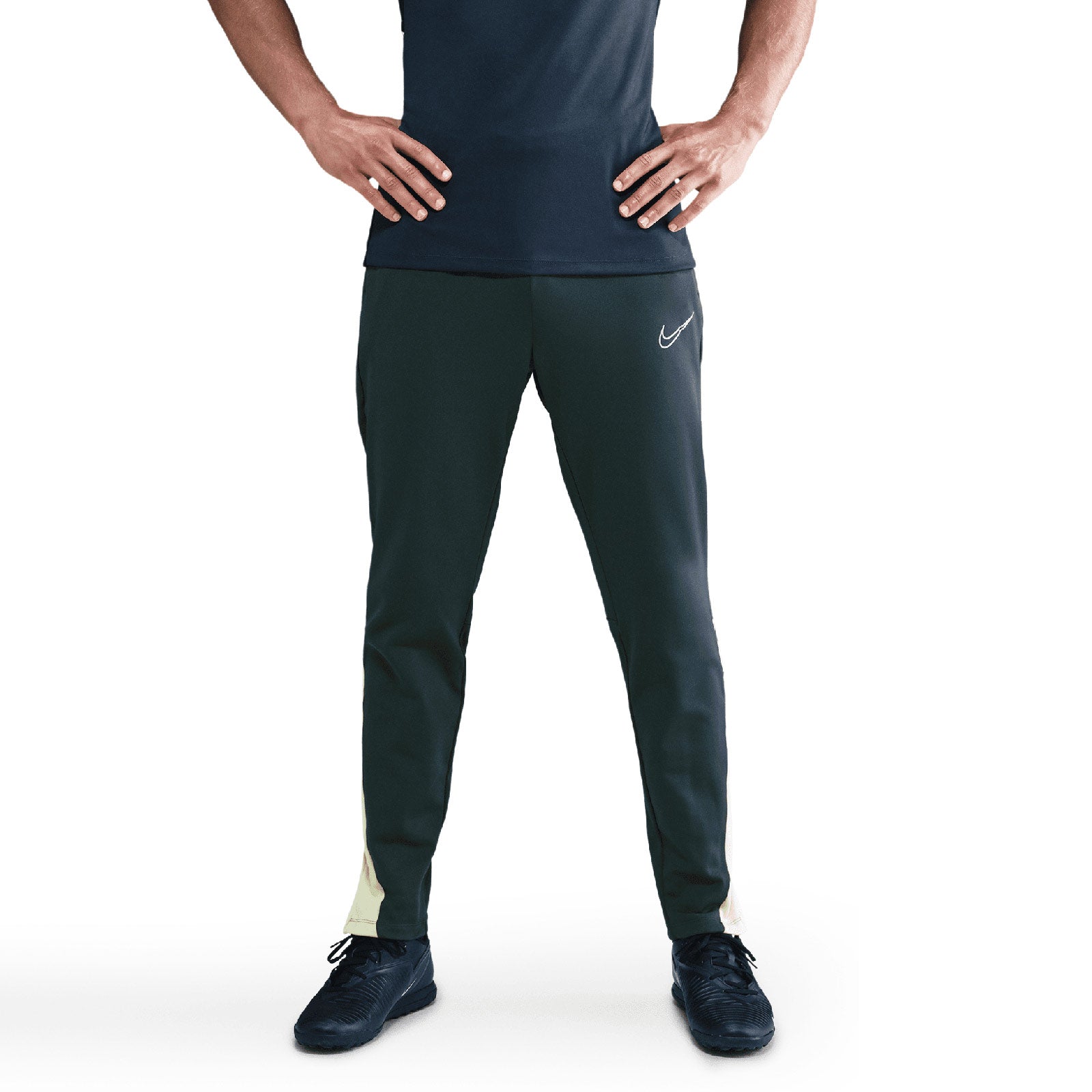 men's nike therma academy soccer training pants