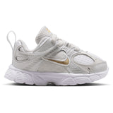 Nike V5 RNR Infant Shoes
