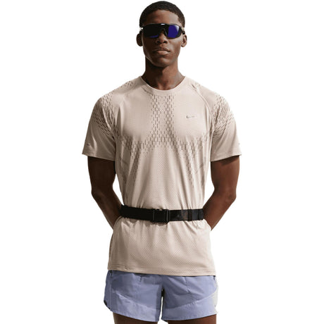 Nike M DFADV STRIDE NVLTY SS TOP Cream