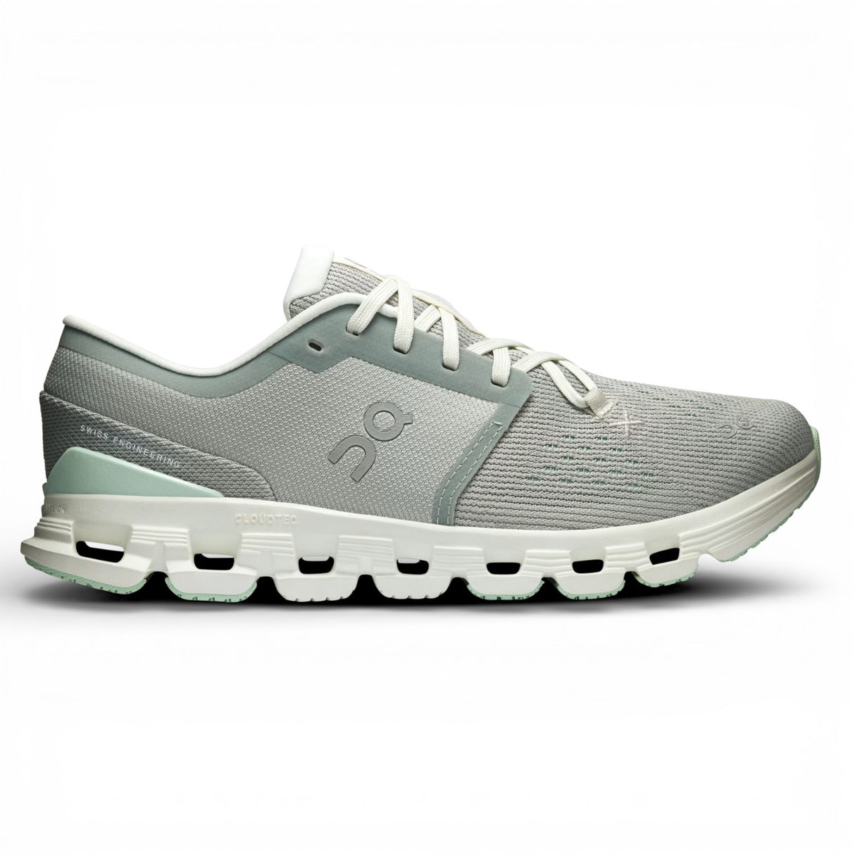 On Cloud X 4 Womens Versatile Training Shoes