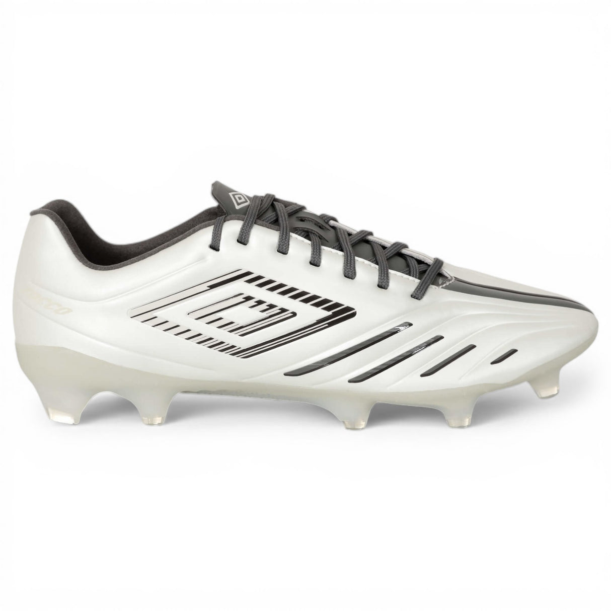 Umbro Tocco VI Pro Mens Firm Ground Football Boots