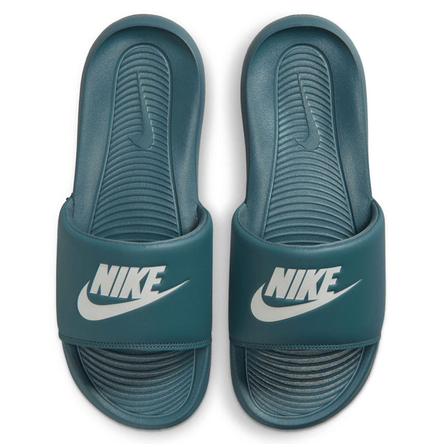Nike Victori One Mens Blue