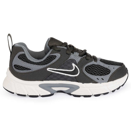 Nike V5 Runner Suede Kids Trainers