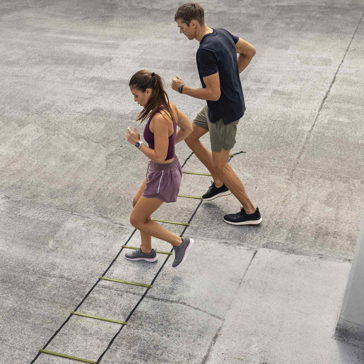 Garmin Vivoactive 6 Bone