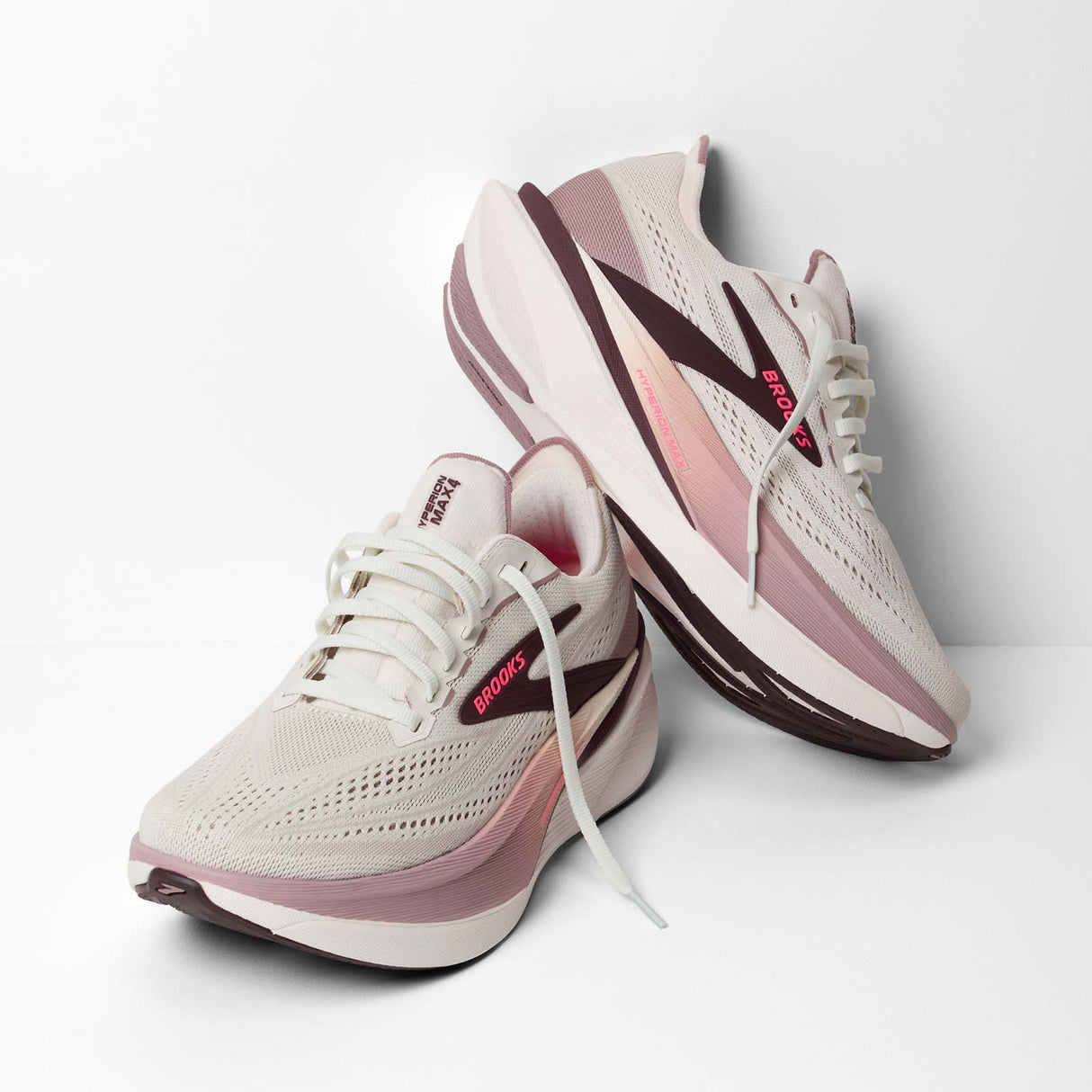 Brooks Hyperion Max 4 Womens White