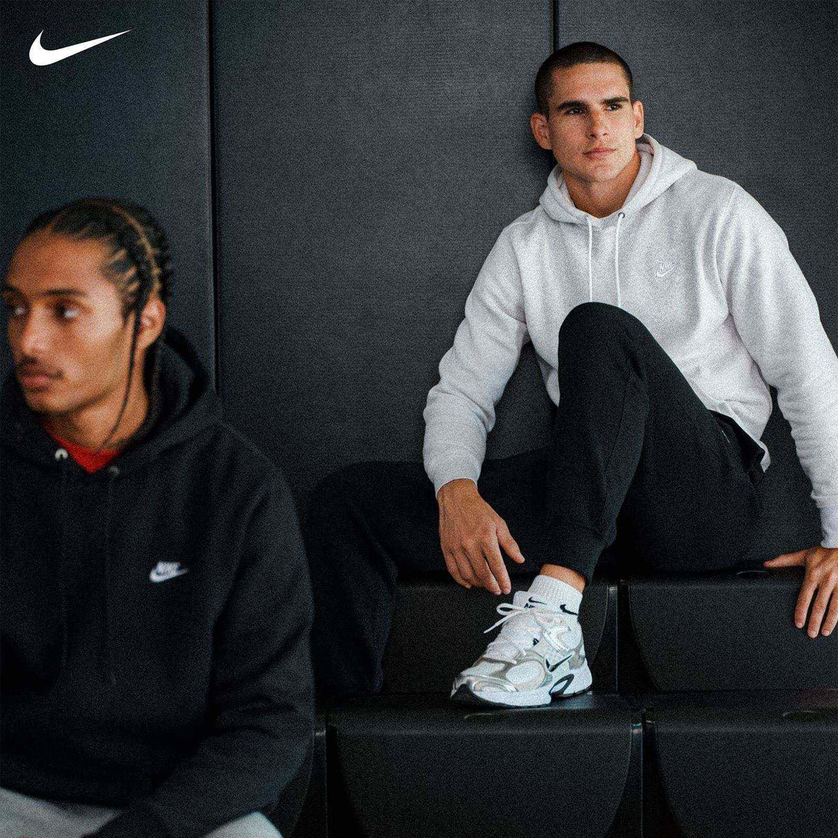 Nike Mens V5 Rnr White/Black/Grey