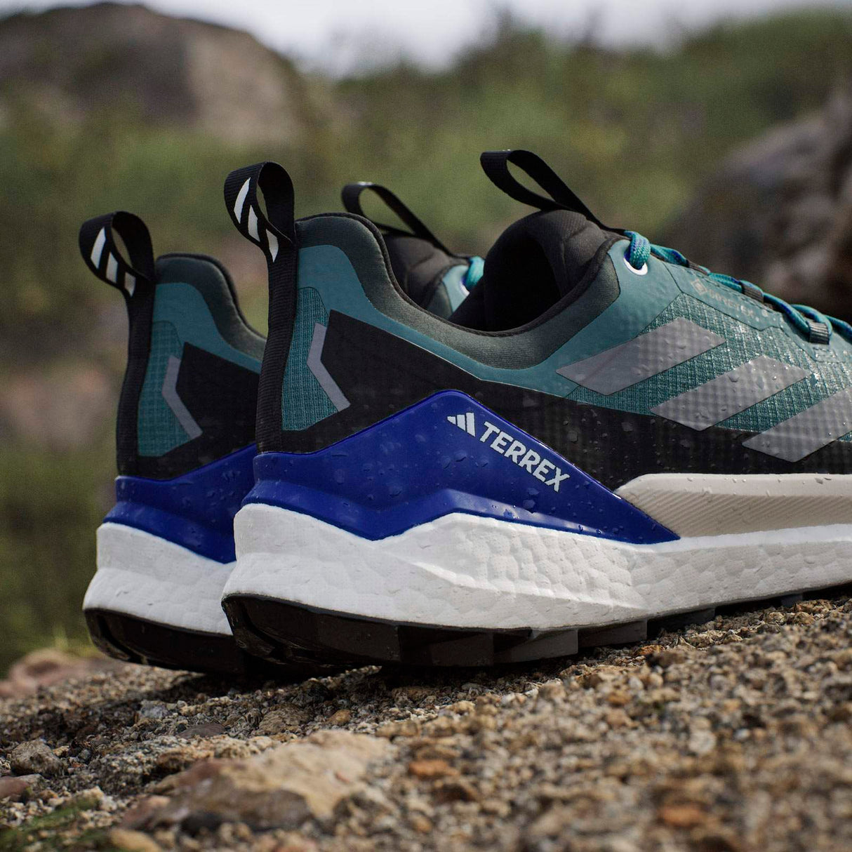 adidas Terrex Free Hiker 2.0 Low Gore-Tex Mens Hiking Shoes