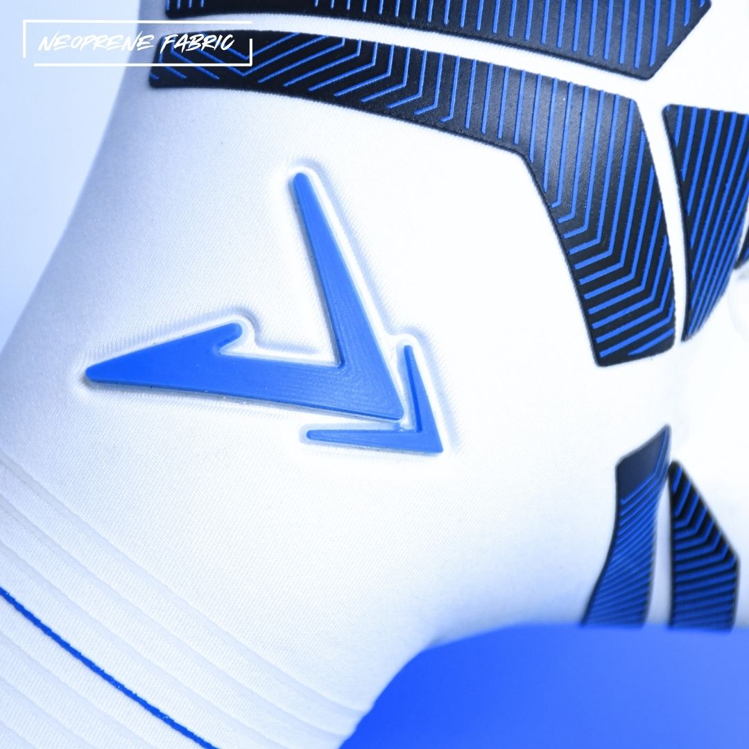 Precision Elite 3.0 Giga GK Gloves White