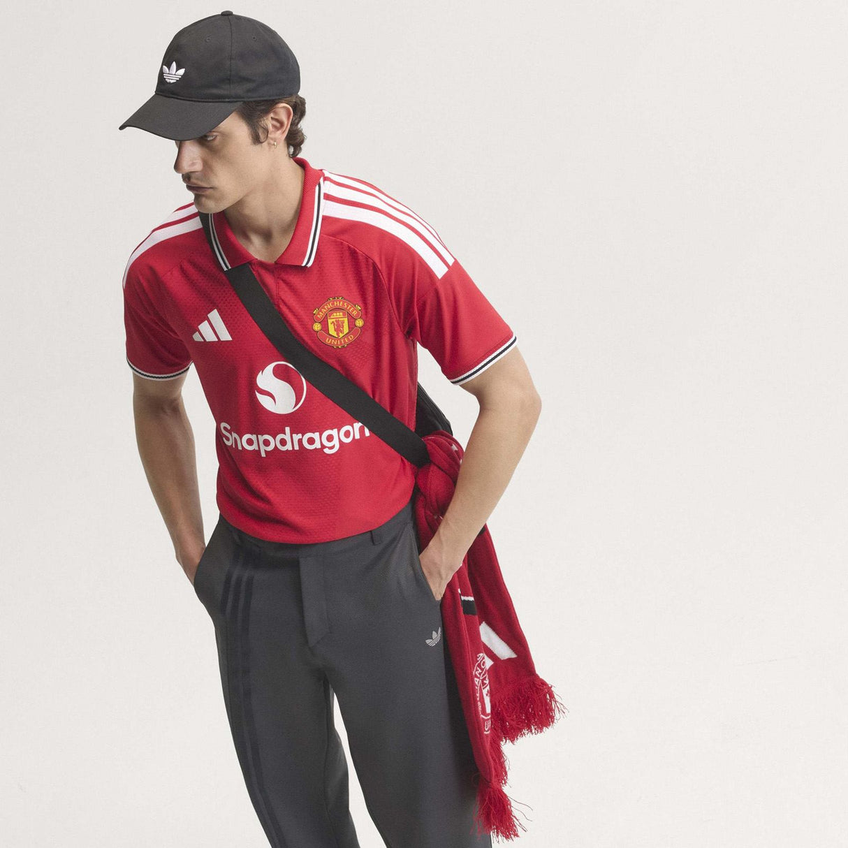 adidas MUFC 26 Auth Home Jersey Red