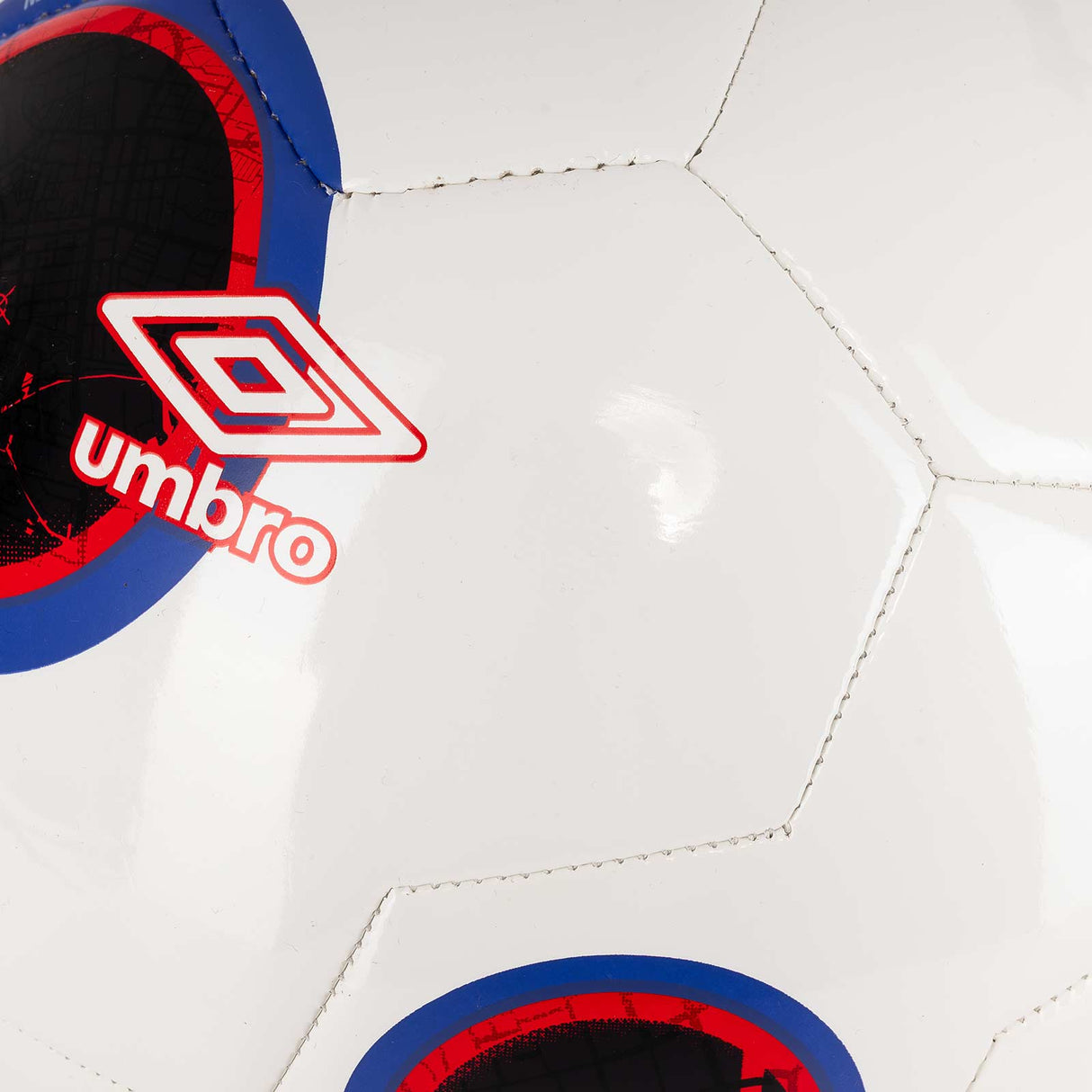 Umbro Neo Trainer II Graphic Training Football - Size 5
