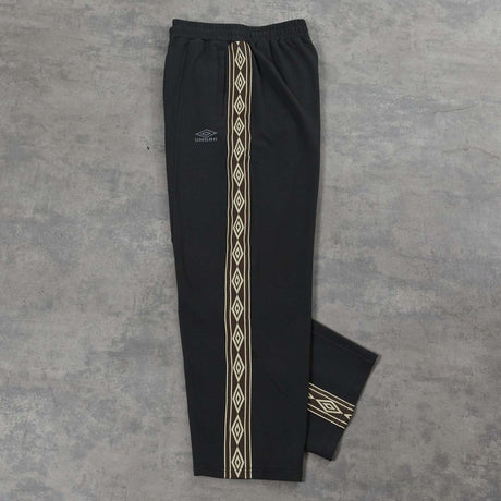 Umbro Taped Adults Loose-Relaxed-Fit Training Track Pants