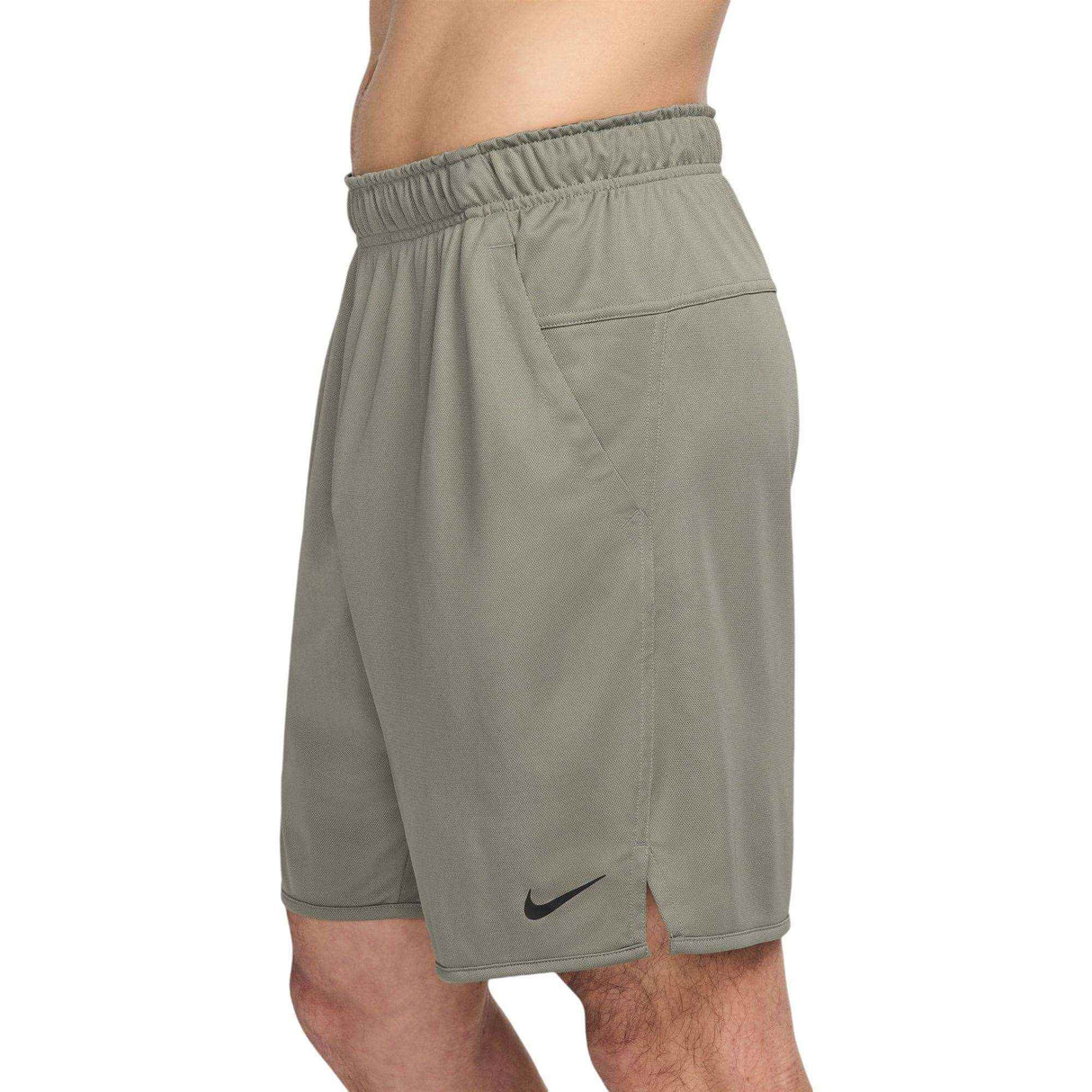 Nike Totality Mens Dri-FIT 7" Unlined Versatile Shorts