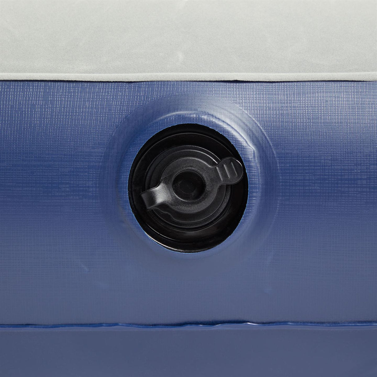 McKINLEY Single Airbed With Integrated Pump - Close up