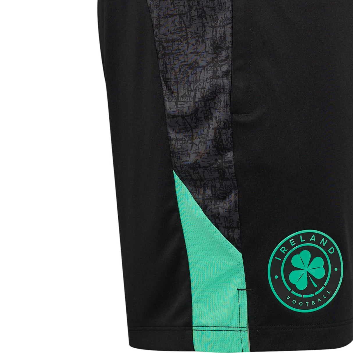 Castore FAI Ireland Football 2025/26 Kids Training Short Close-Up Ireland Football Logo View