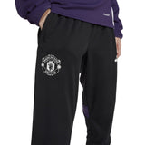 adidas Manchester United Tiro Football 2025/26 Kids Training Pant Close-Up Model Front View