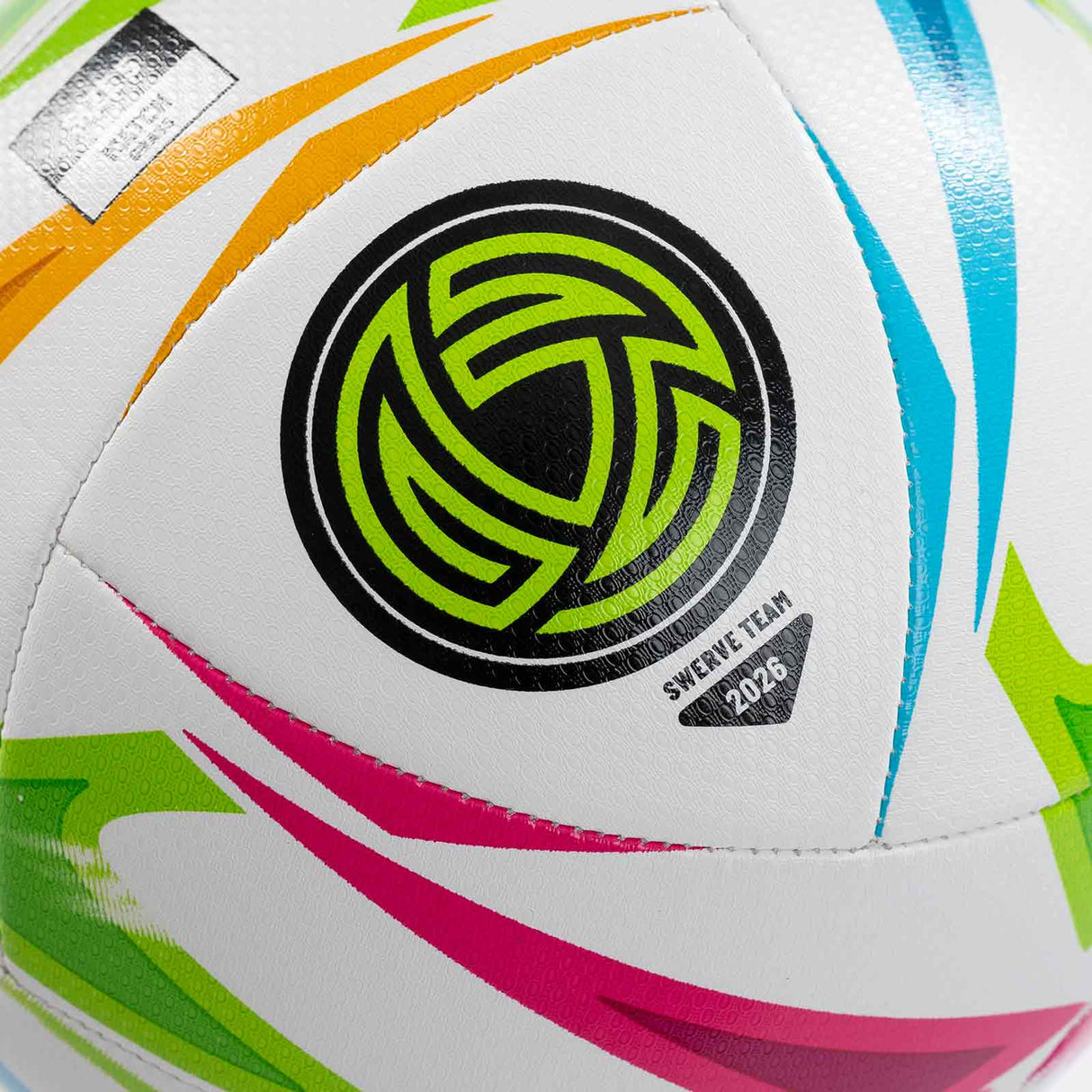 Umbro League of Ireland Swerve Team 2026 Football - Size 5