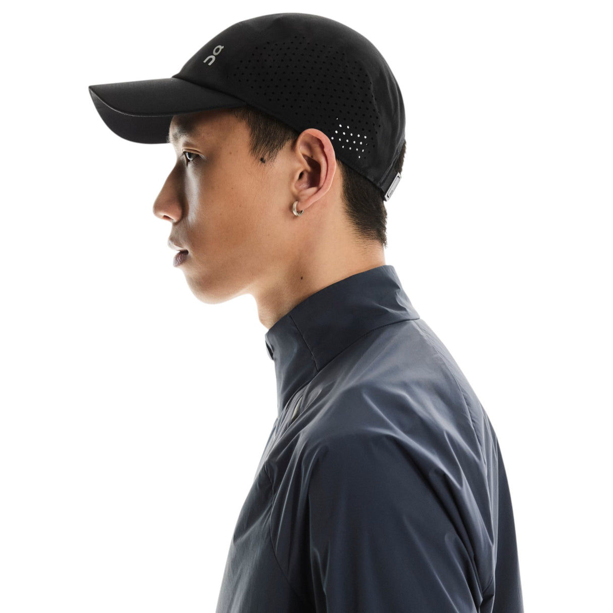ON LIGHTWEIGHT RUNNING CAP BLACK