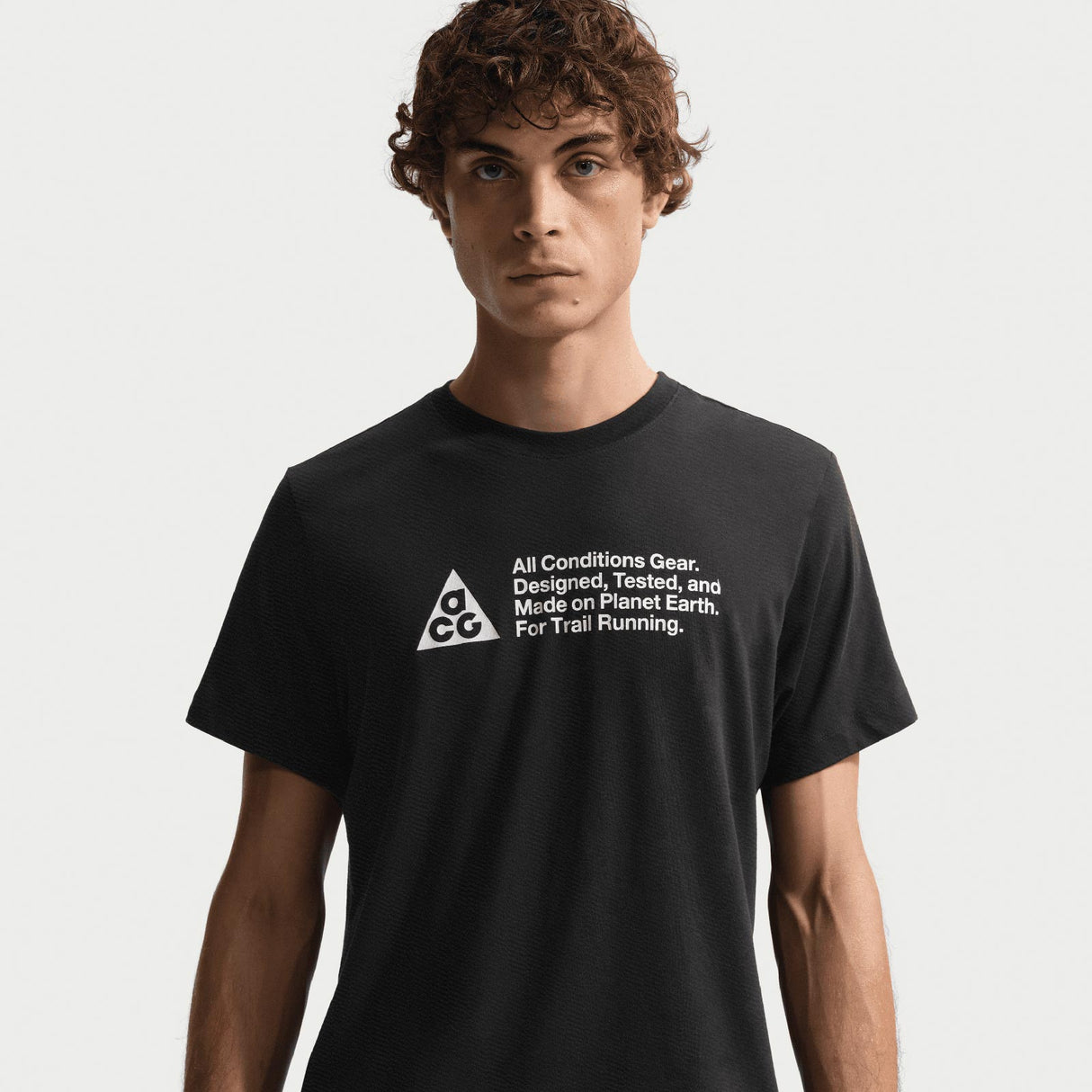 Nike M ACG DF TEE STD TRAIL LOGO Black