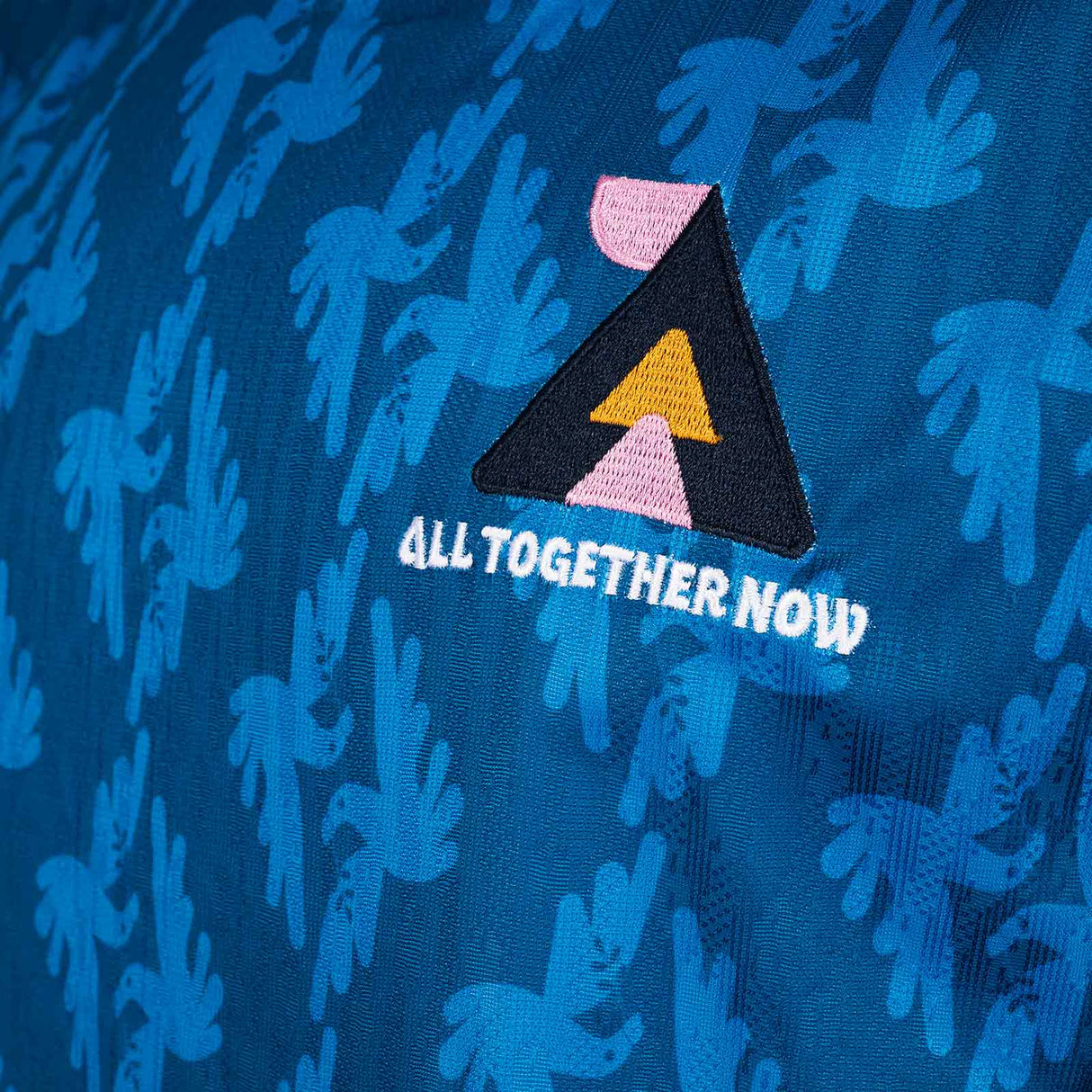 Umbro All Together Now Festival Adults Short Sleeved Retro Jersey Blue Close-Up Crest View