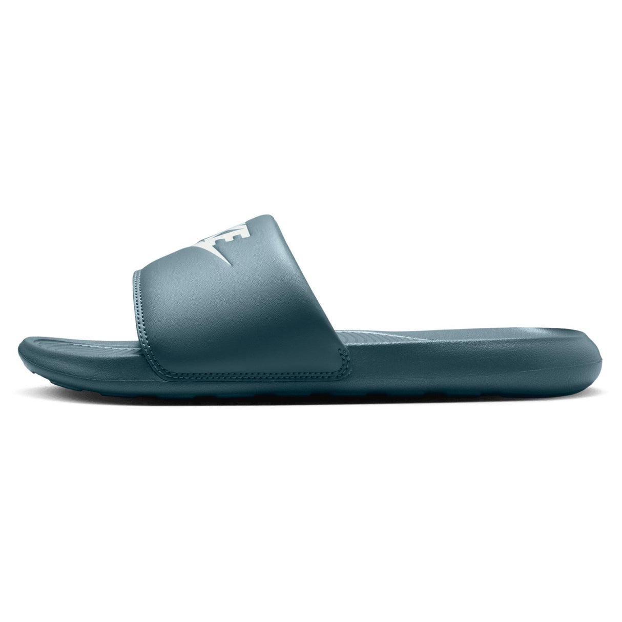 Nike Victori One Mens Blue