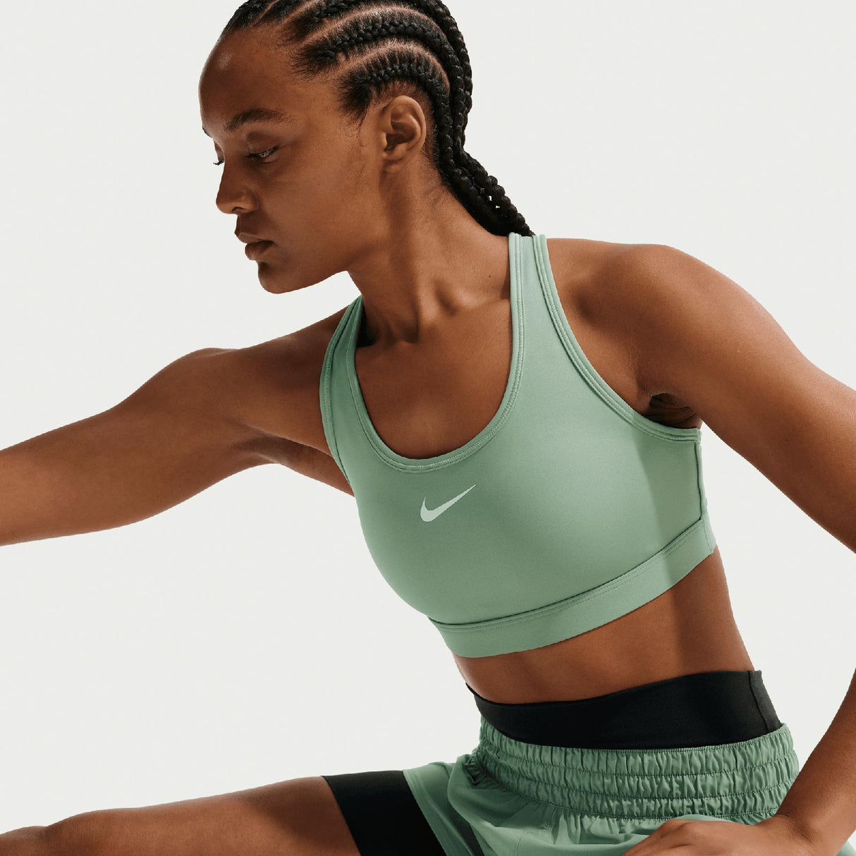 NIKE SWSH MED SPORT BRA WMS Green