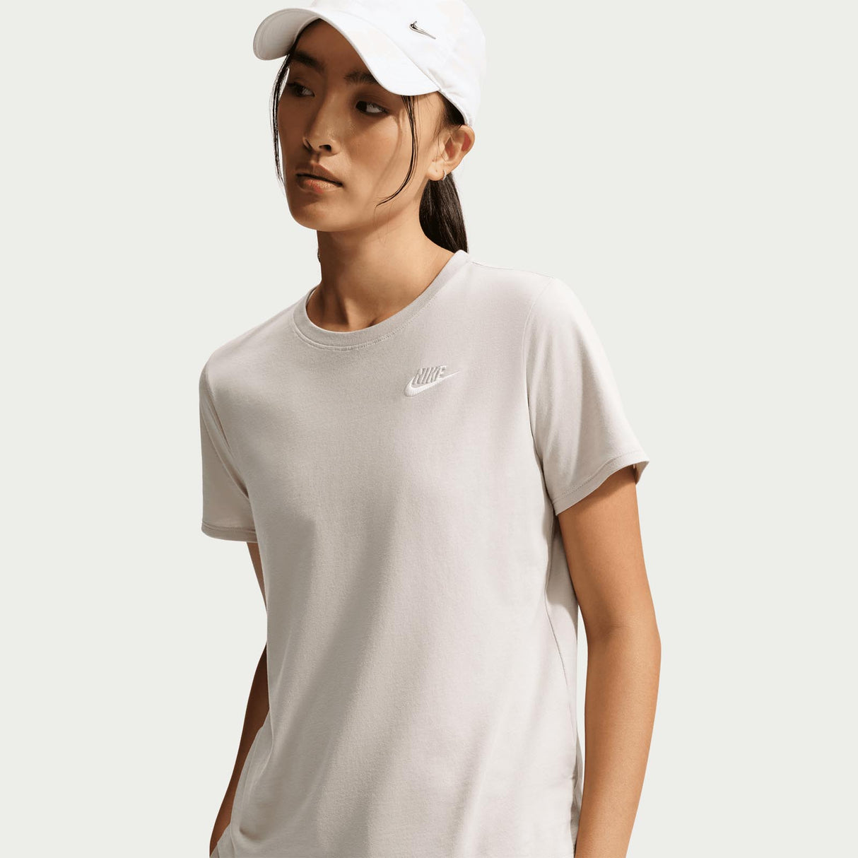 Nike W NSW Club SS Tee Cream