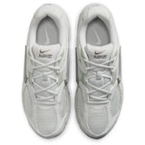 Nike V5 RNR Trainers Grey