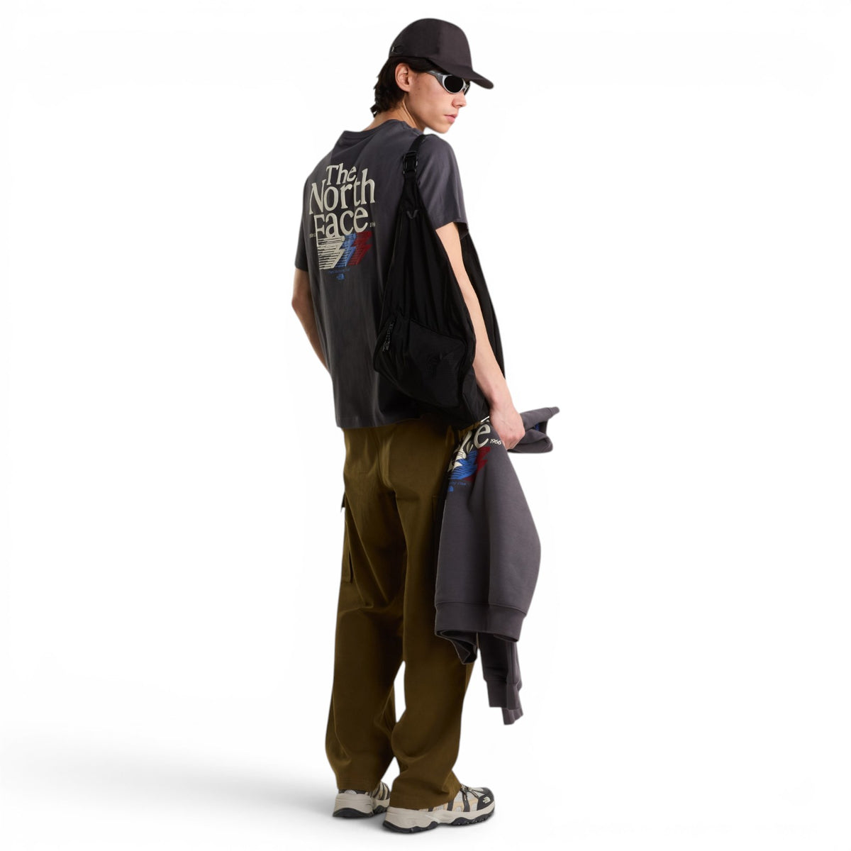 TNF Men Retro Trail Rlx SS Tee Graph Gry