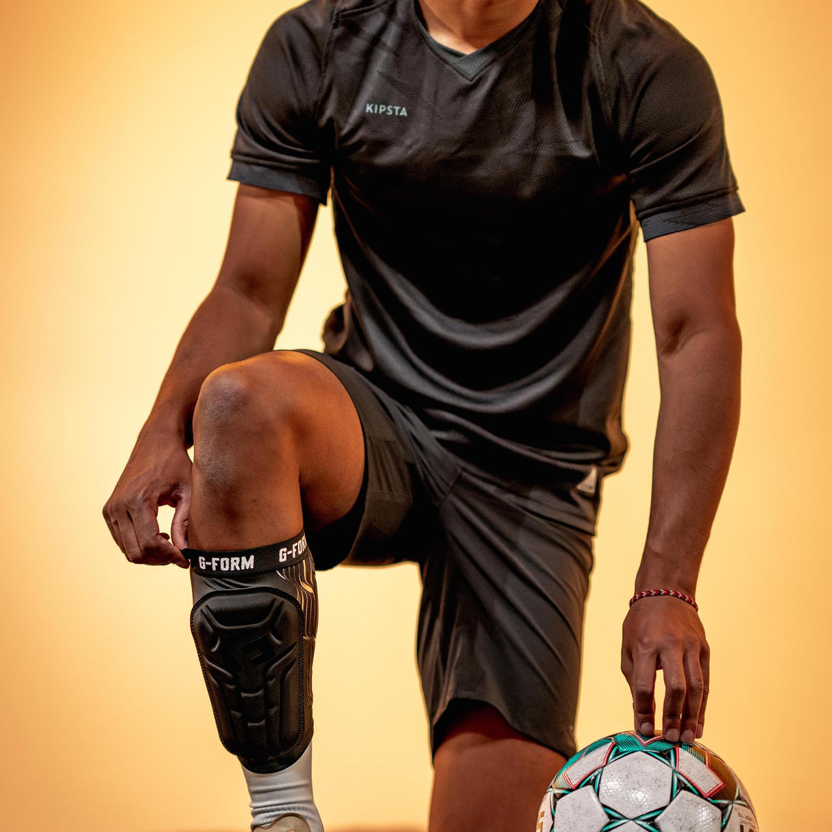 G Form V2 Shin Guard Black