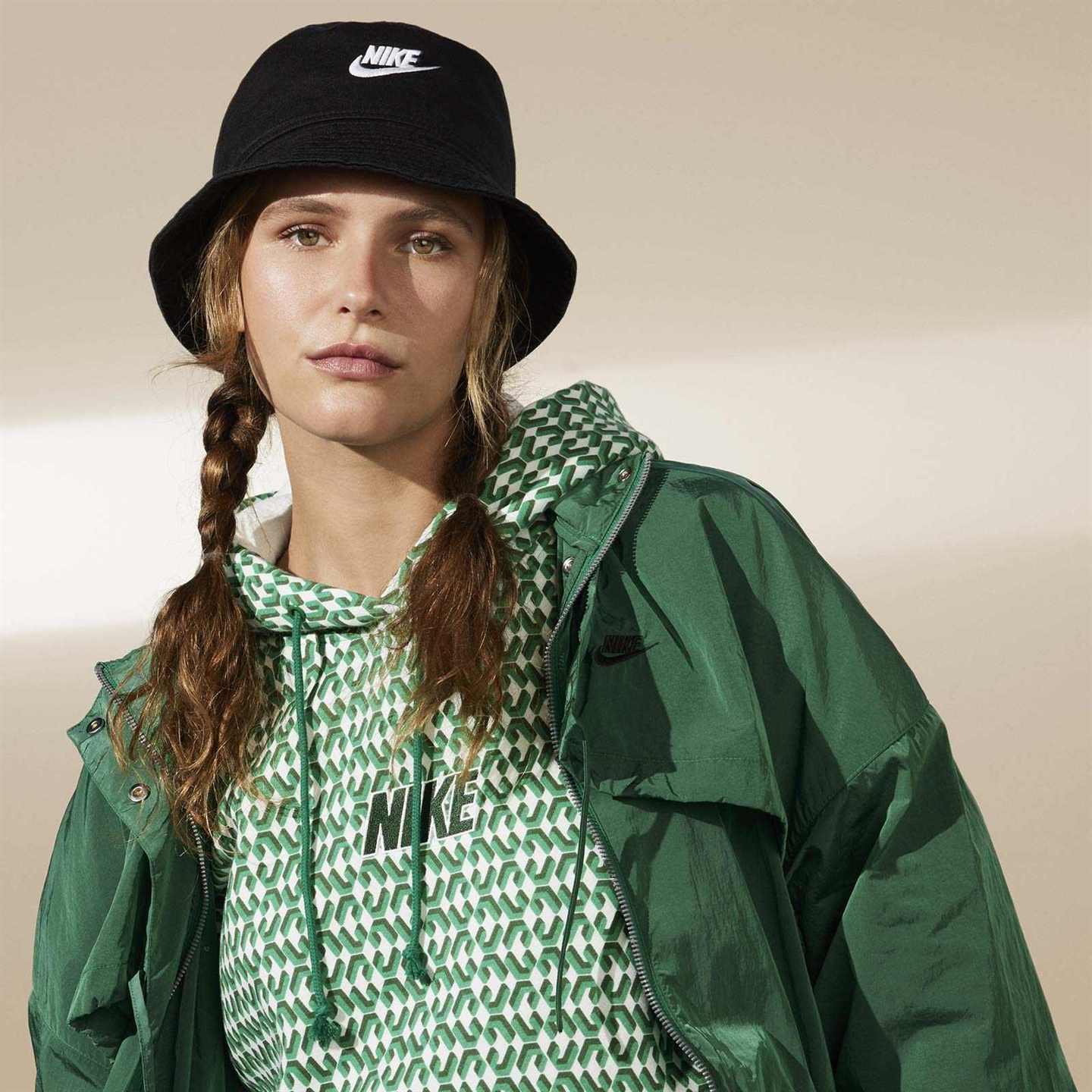 nike bucket hat green