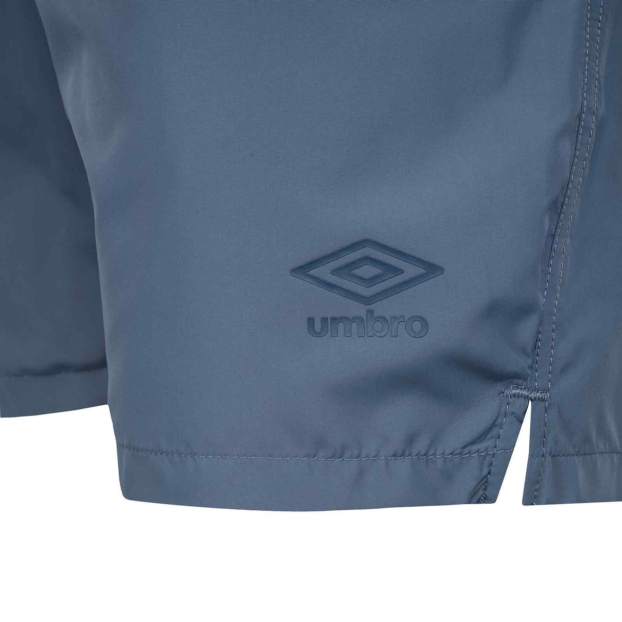 Umbro Mens Lightweight Training Short Close-Up Umbro Branding View