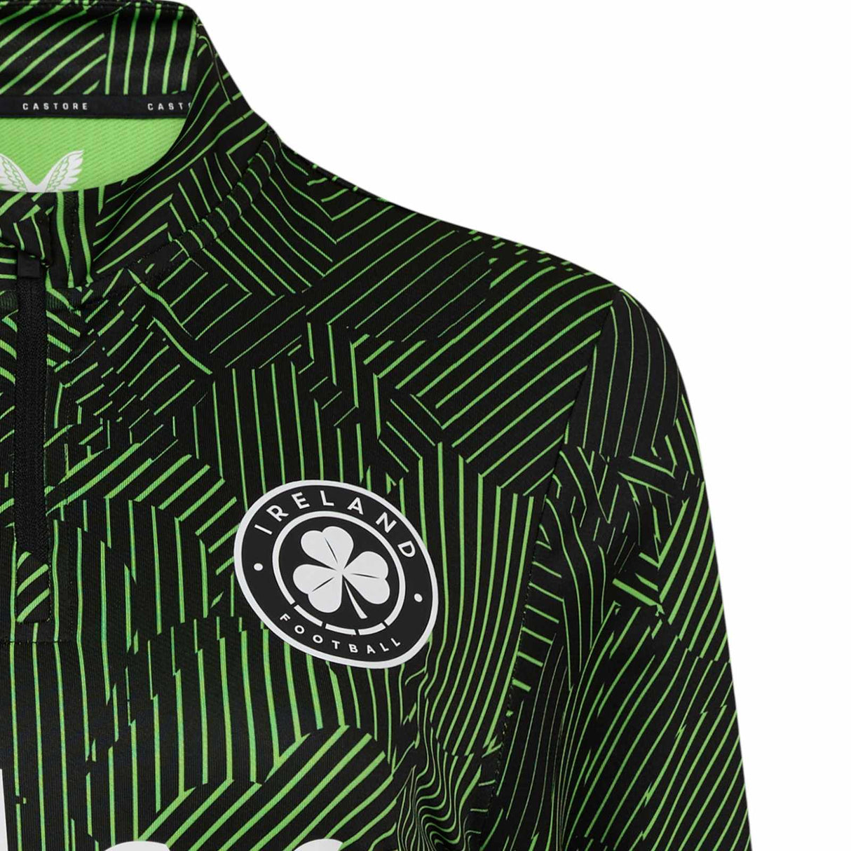 Castore FAI Ireland Football 2025/26 Womens Half-Zip Pre-Match Top Close-Up Ireland Football Logo View