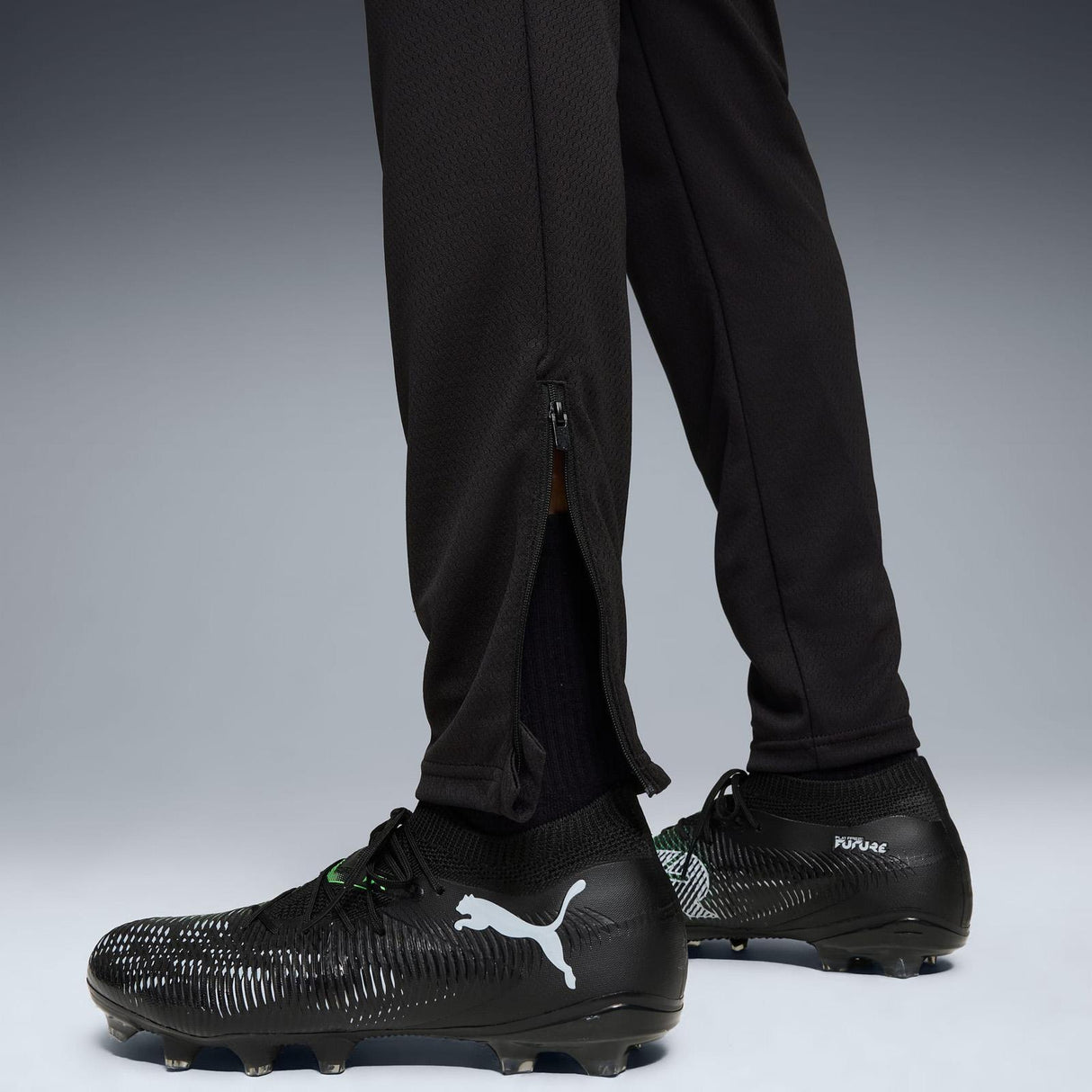 Puma AC Milan Football 2025/26 Adults Training Pant