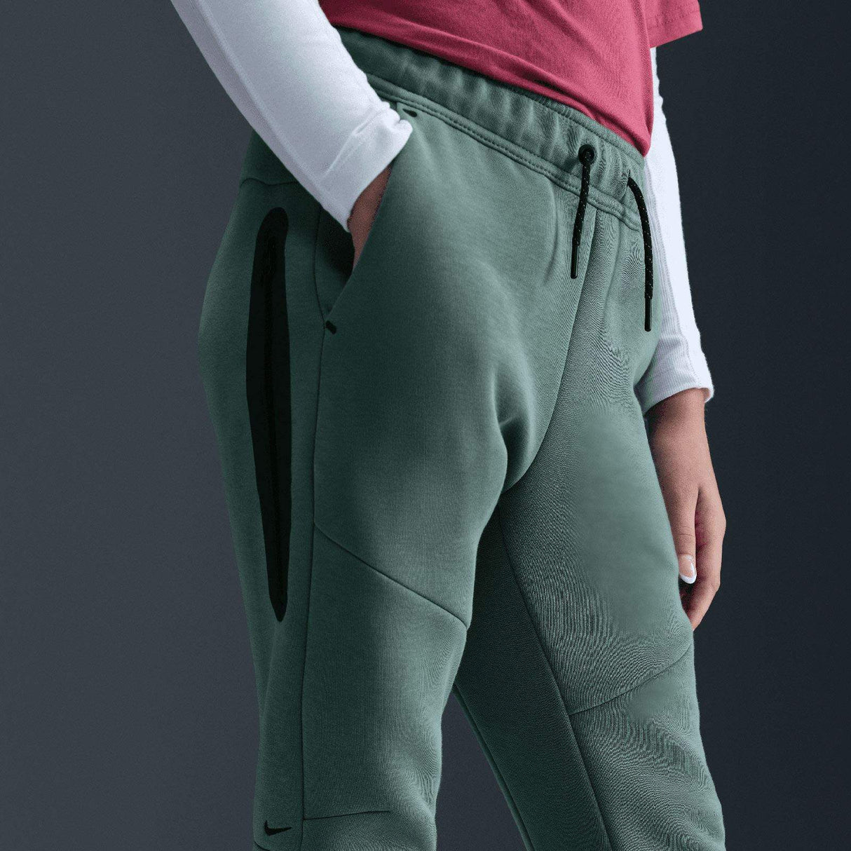 Nike Boys NSW TCH FLC JOGGER PD Green