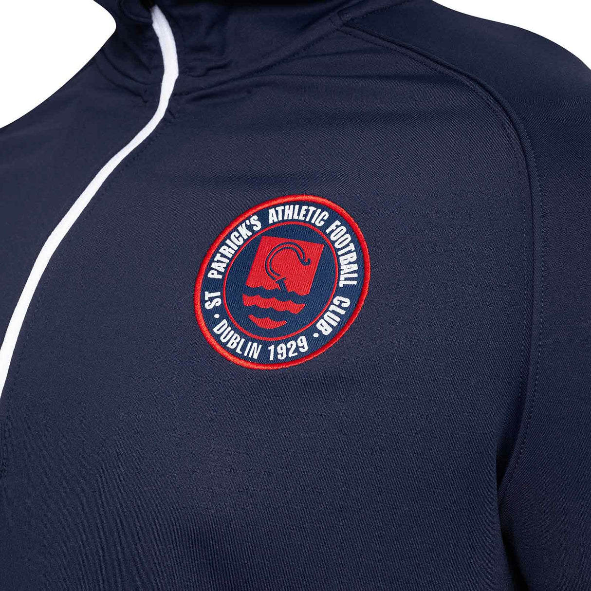 Umbro St Patricks Football Euro 2025 Mens Half-Zip Warm Up Top Close-Up Crest View